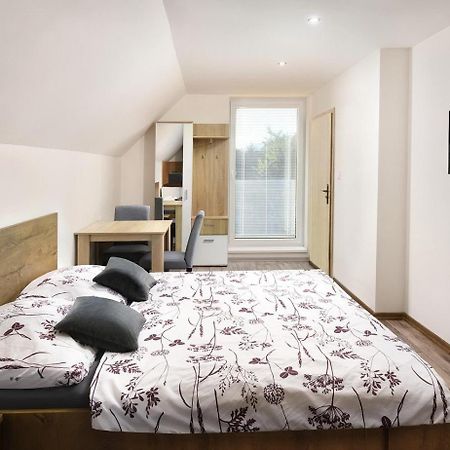Andris Apartmany Spisske Bystre Exterior photo